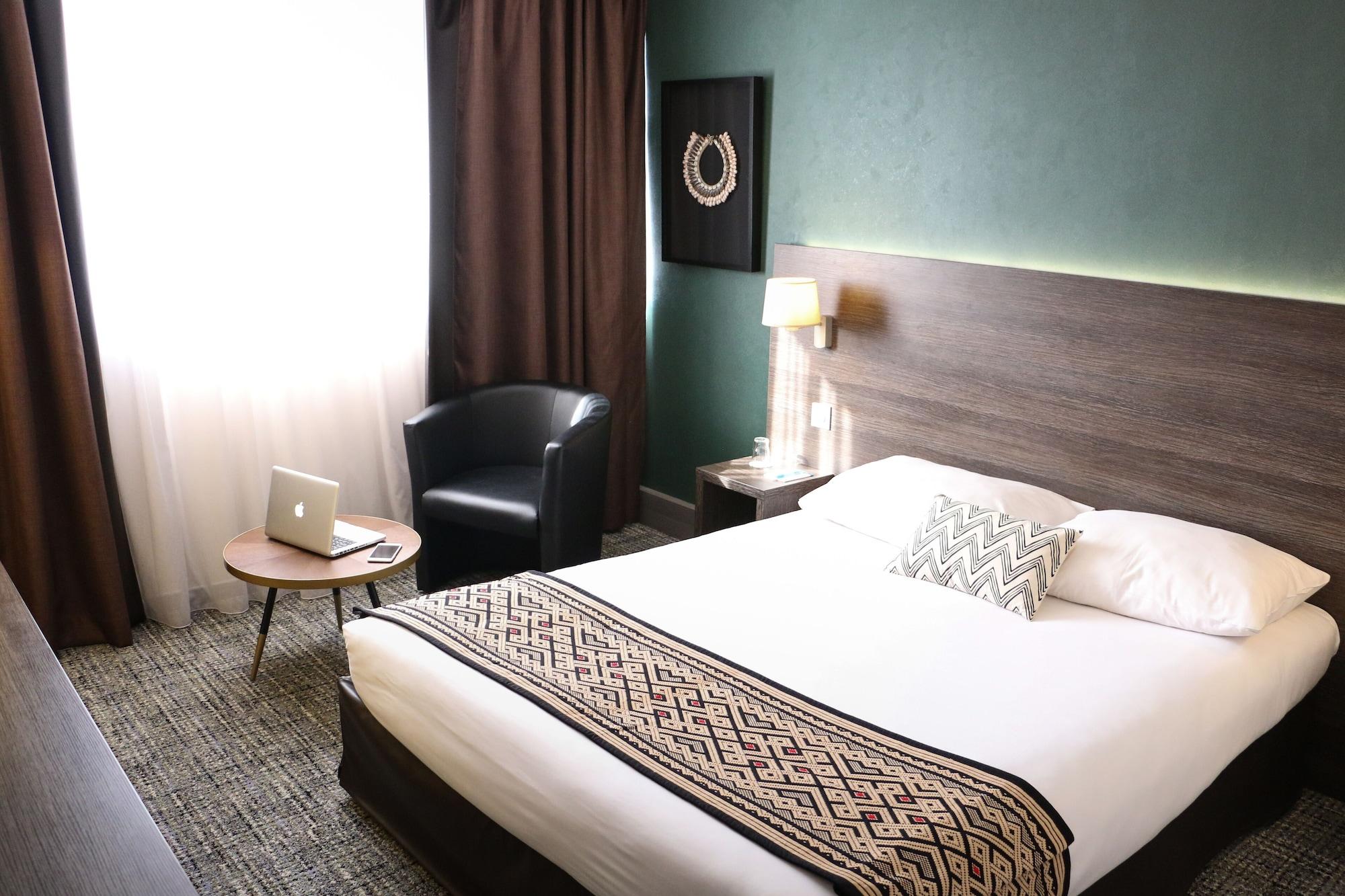 Best Western Plus Hotel Admiral Ла Тур-дьо-Салвани Екстериор снимка